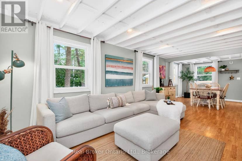 1326 Tiny Beaches Road N — photo 14 of 40