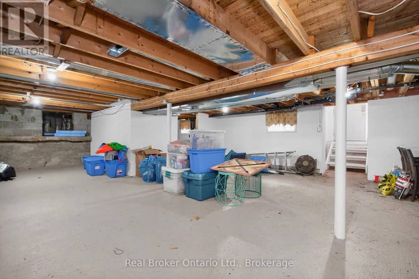 1326 Tiny Beaches Road N — photo 27 of 40