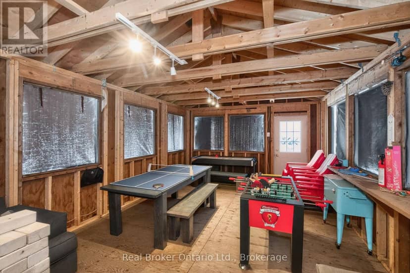 1326 Tiny Beaches Road N — photo 33 of 40