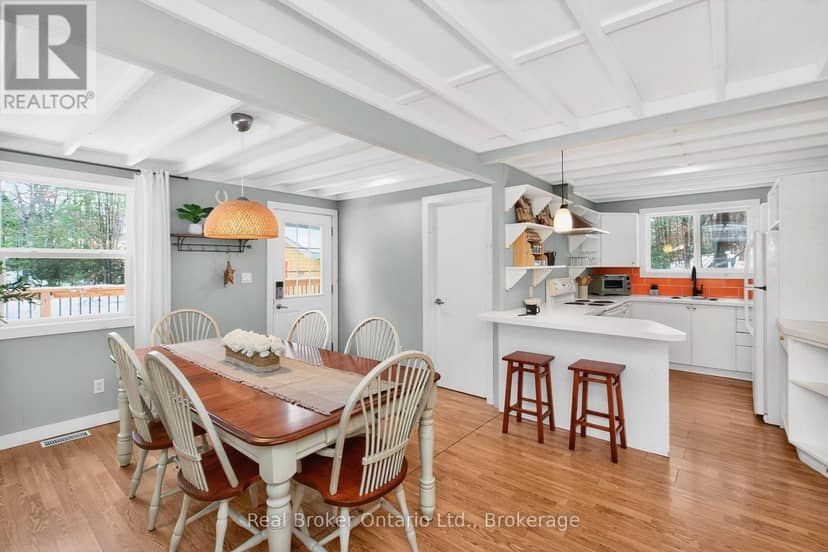 1326 Tiny Beaches Road N, Tiny, photo 8