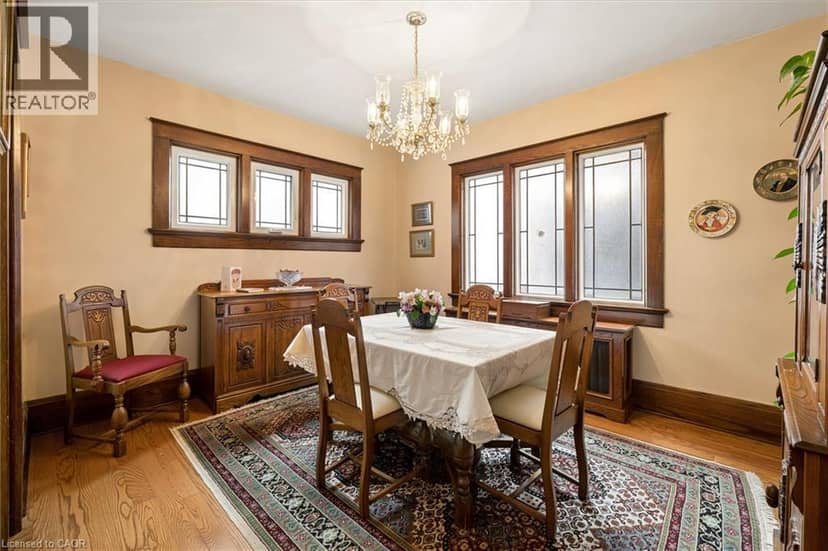 62 HEINS Avenue — photo 12 of 36