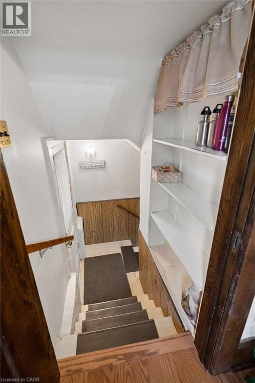 62 HEINS Avenue — photo 26 of 36