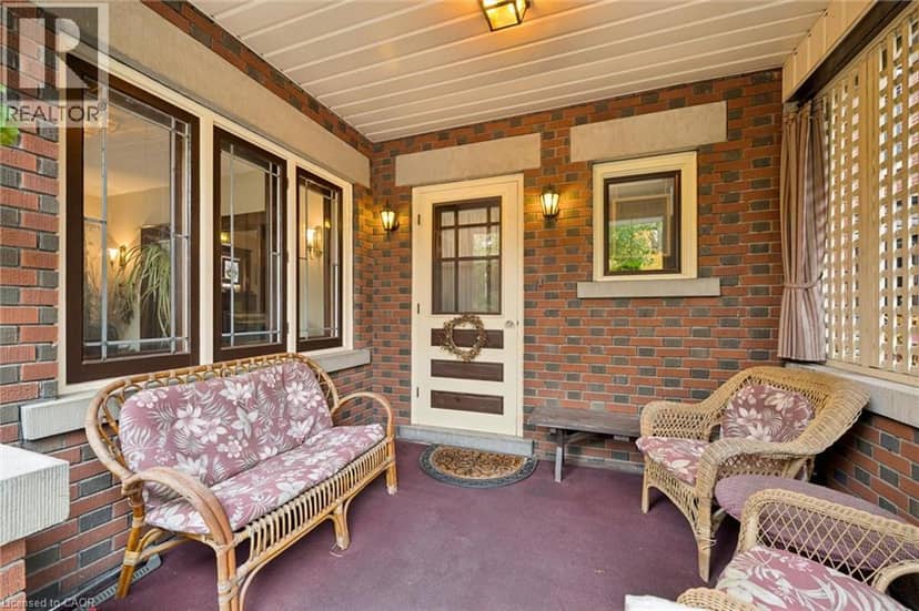 62 HEINS Avenue, Kitchener, photo 4