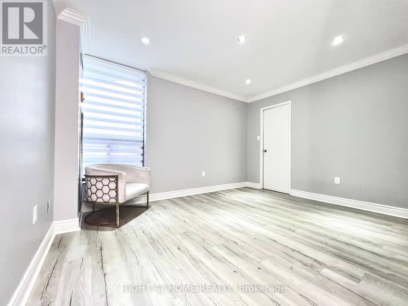 1608 - 75 Graydon Hall Drive — photo 28 of 36