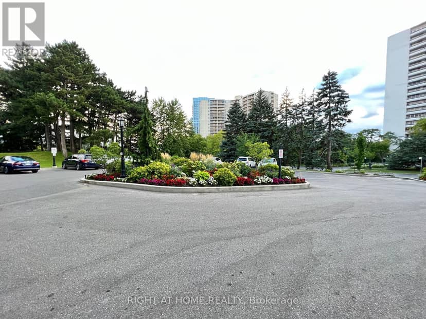 1608 - 75 Graydon Hall Drive — photo 34 of 36