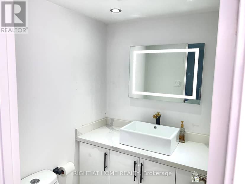 1608 - 75 Graydon Hall Drive, Toronto, photo 7