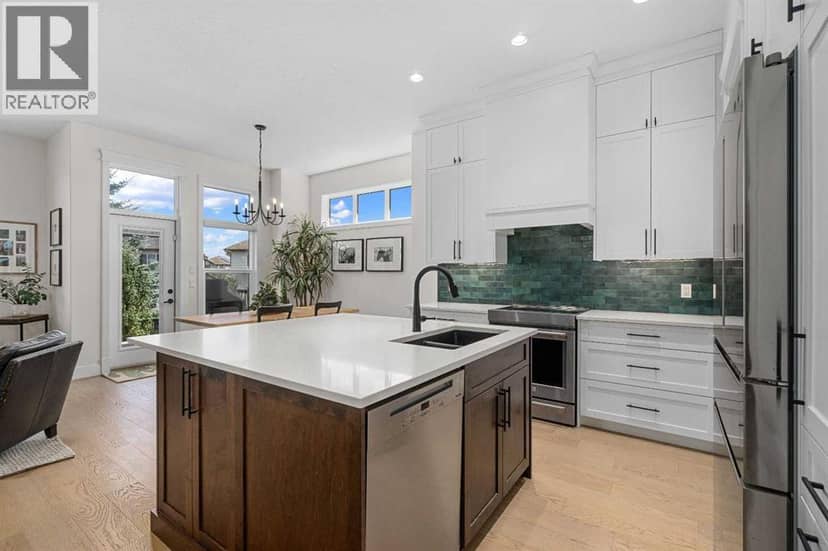 1508 Coopers Point SW — photo 13 of 40