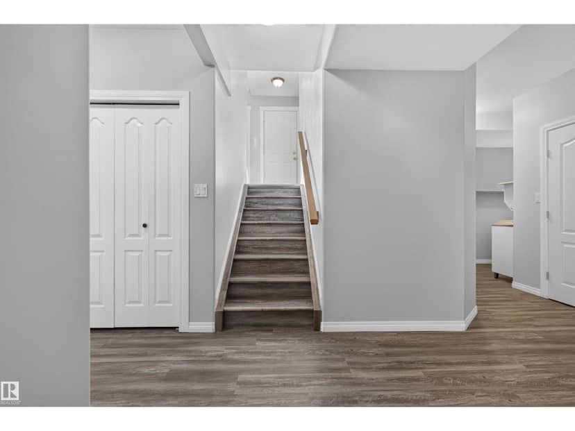 16311 89 ST NW — photo 26 of 40