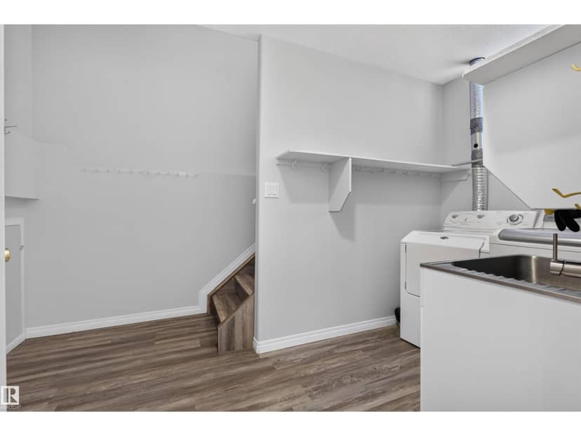 16311 89 ST NW — photo 35 of 40