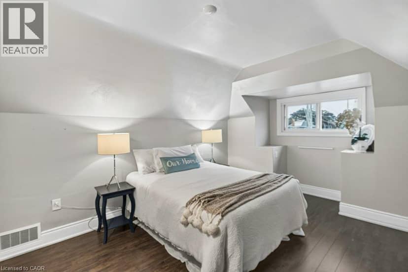 50 WEXFORD Avenue S — photo 25 of 40