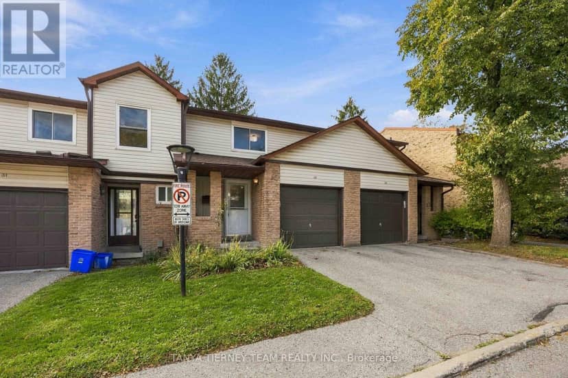 32 - 1330 Trowbridge Drive, Oshawa