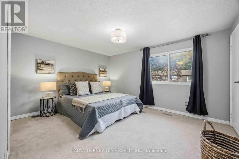 32 - 1330 Trowbridge Drive — photo 31 of 40