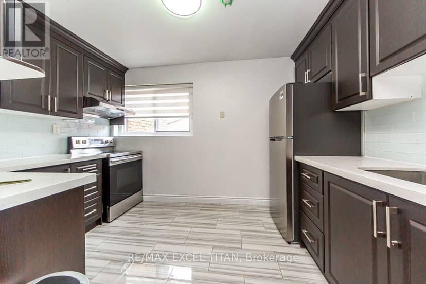 153 - 50 Scarborough Golf Club Road — photo 11 of 36