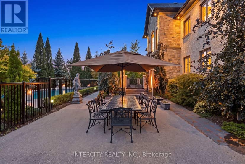 27 Rockview Gardens — photo 6 of 40