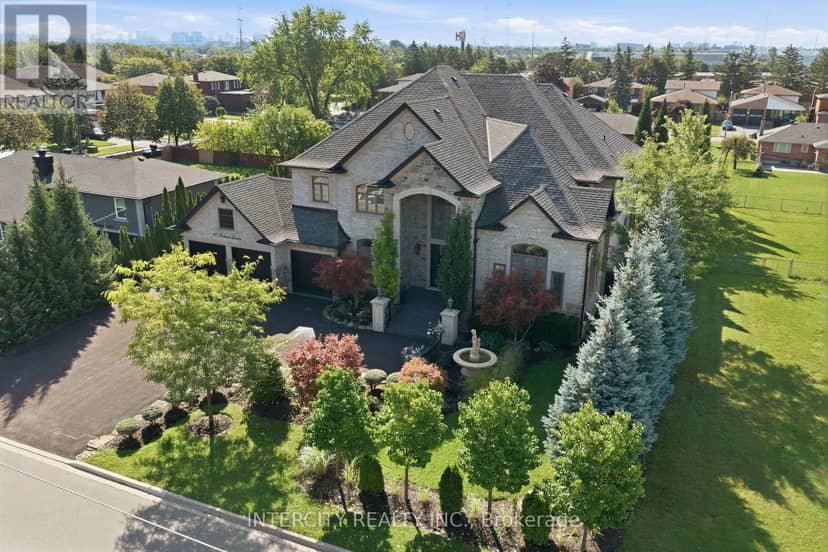 27 Rockview Gardens — photo 7 of 40