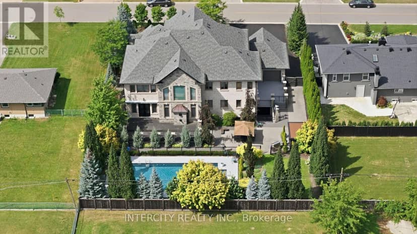 27 Rockview Gardens — photo 9 of 40