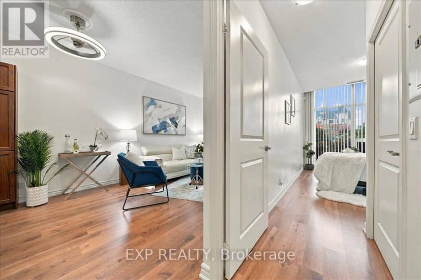 117 - 18 Harding Boulevard — photo 12 of 28