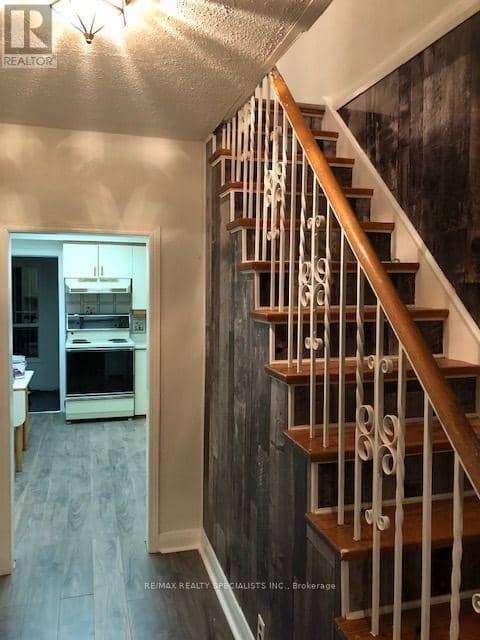 52A Rockcliffe Boulevard, Toronto, photo 7
