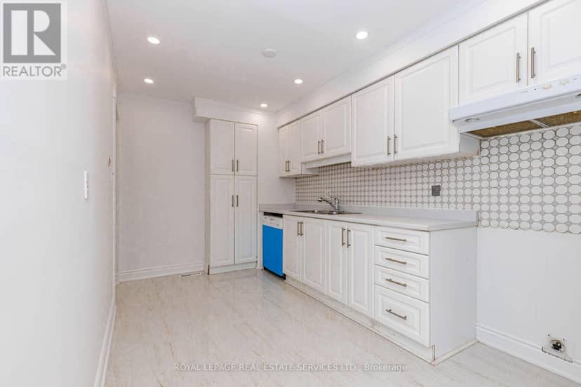 15 Huson Court — photo 16 of 35