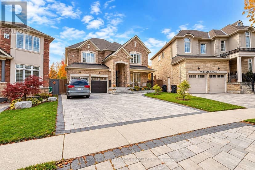32 Young Garden Crescent, Brampton, photo 3