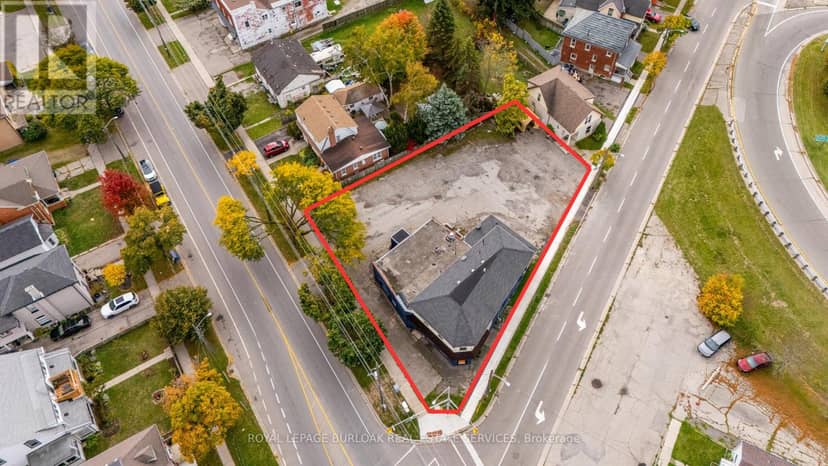 75-79 Erie Avenue, Brantford, photo 3