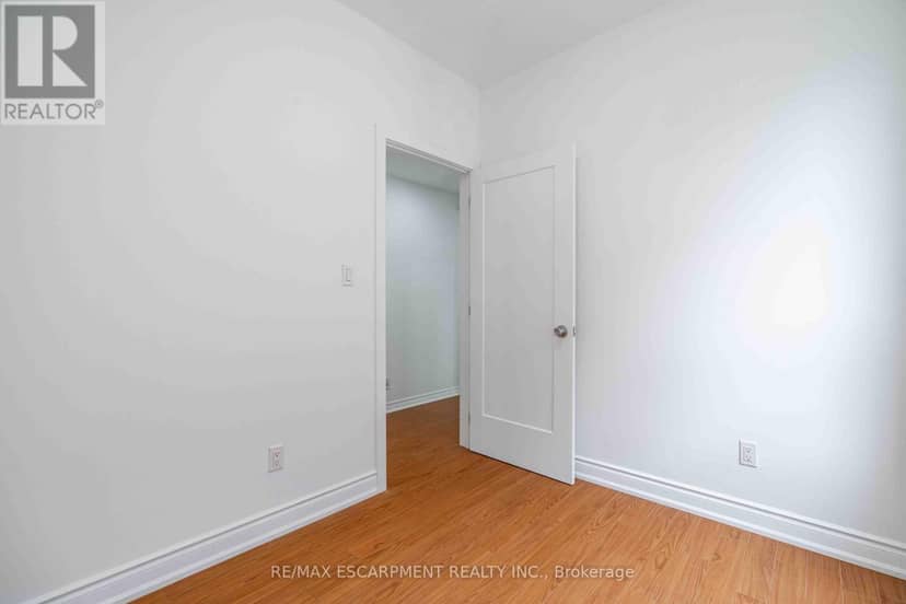 58 St. Matthews Avenue — photo 32 of 40