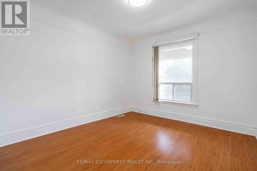 58 St. Matthews Avenue — photo 33 of 40