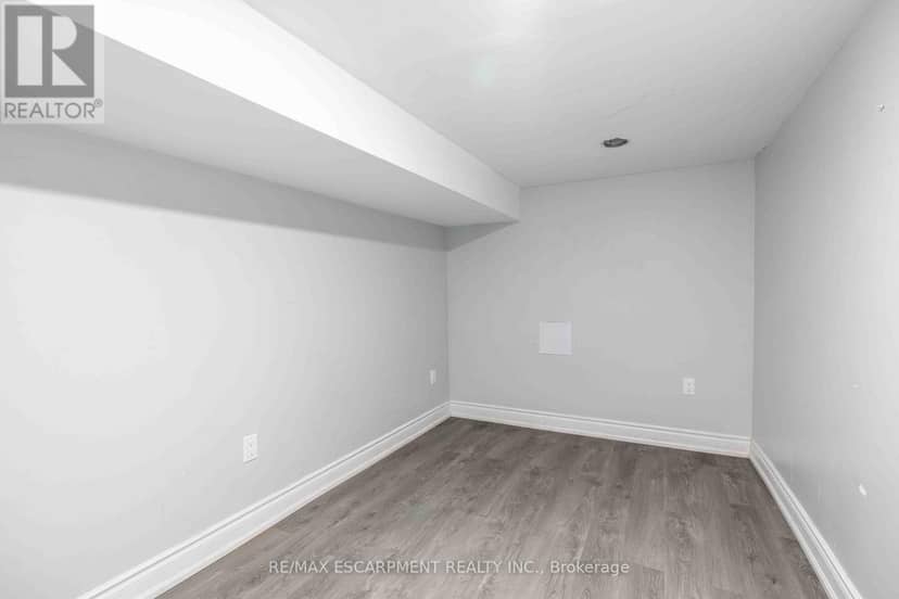 58 St. Matthews Avenue — photo 37 of 40