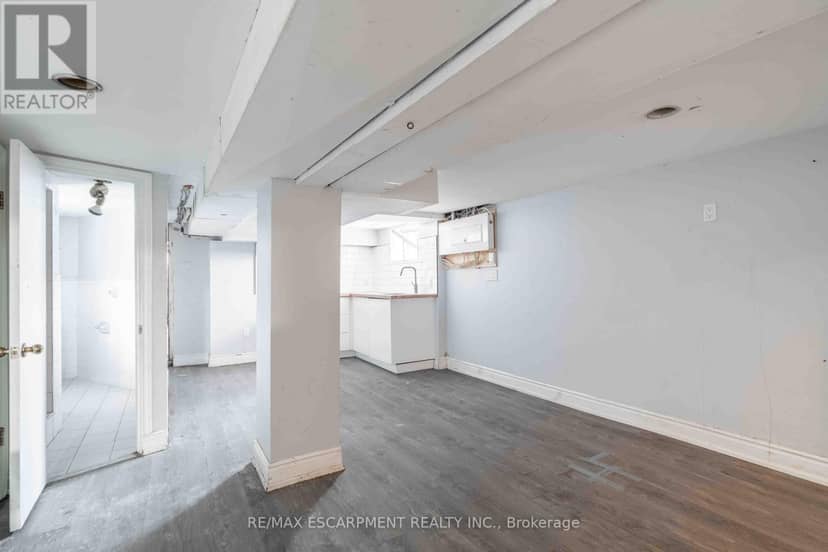 58 St. Matthews Avenue — photo 38 of 40