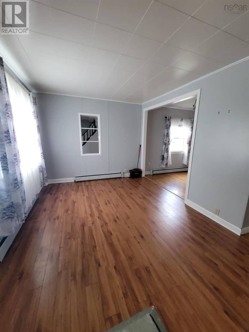 2 Davis Street, Glace Bay, photo 5