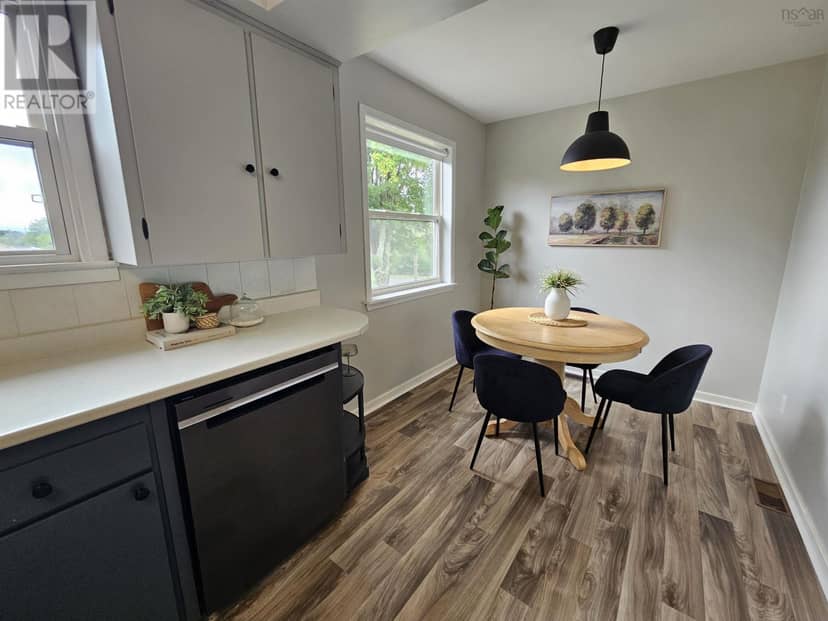 144 Truro Road — photo 16 of 40