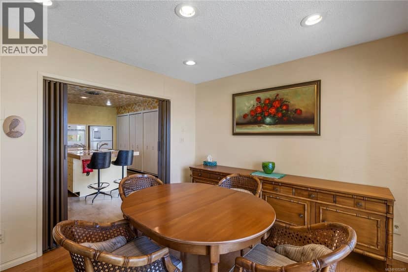 489 Bayview Terr — photo 35 of 40