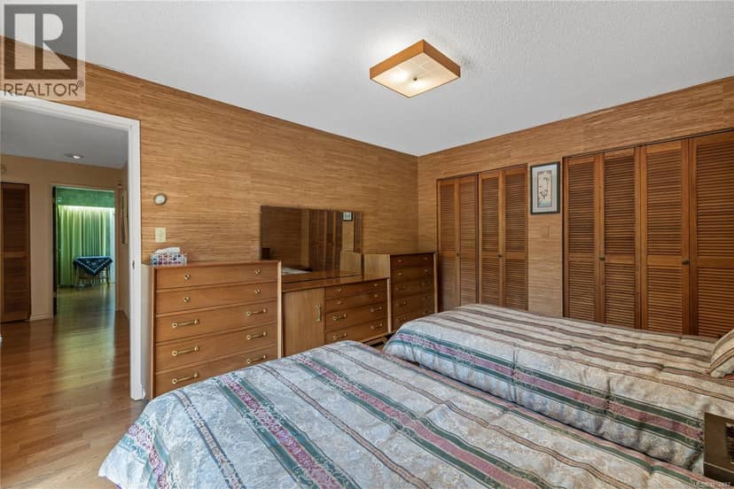 489 Bayview Terr — photo 40 of 40