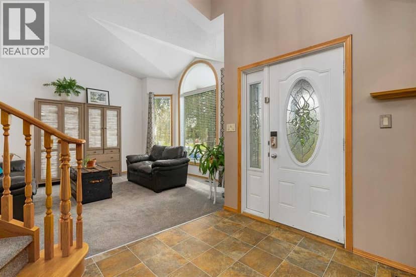 1114 Whitfield Avenue, Crossfield, photo 5