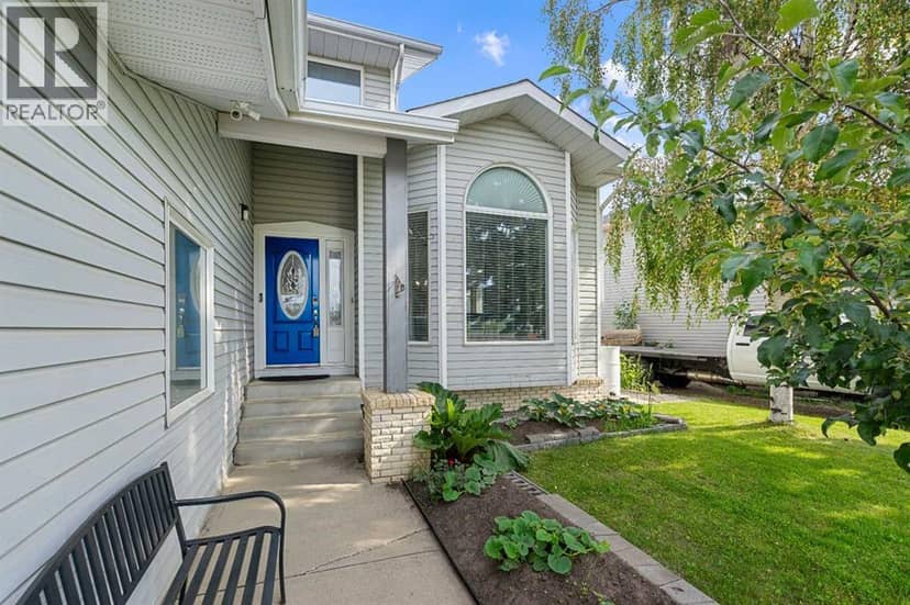 1114 Whitfield Avenue, Crossfield, photo 4