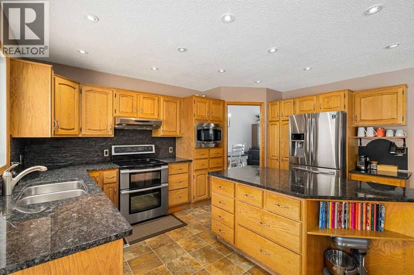 1114 Whitfield Avenue — photo 17 of 40