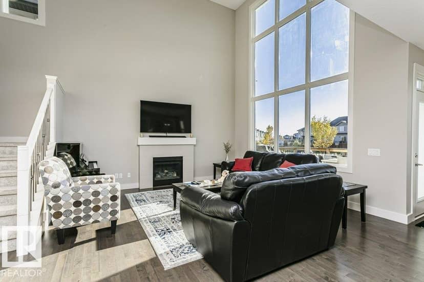 1327 158 ST SW, Edmonton, photo 3