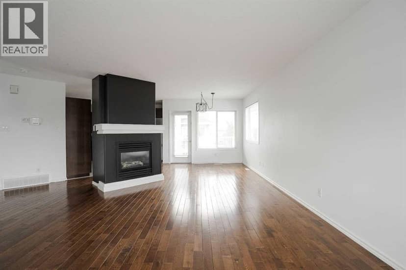 307, 104 Loutit Road — photo 9 of 40