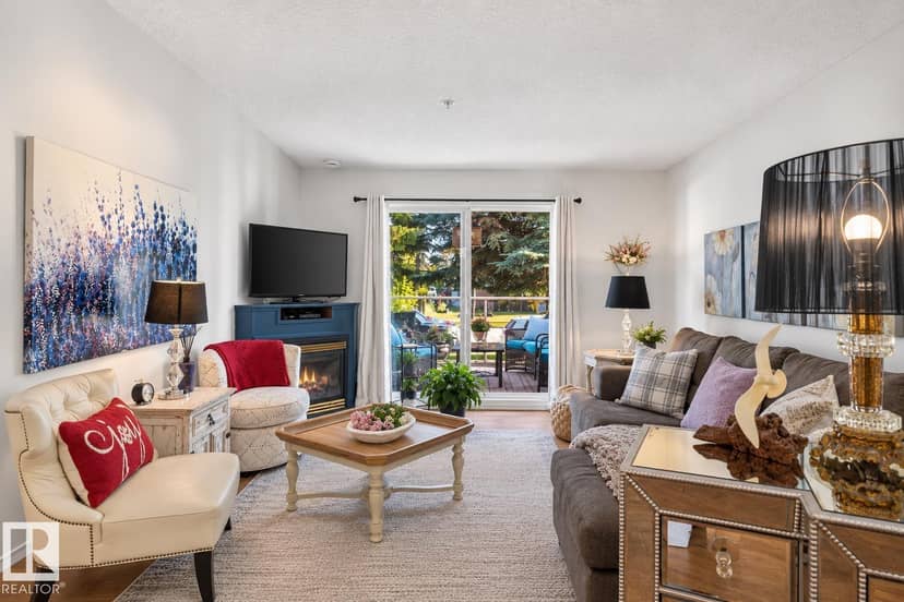 #104 5102 49 AV — photo 17 of 40
