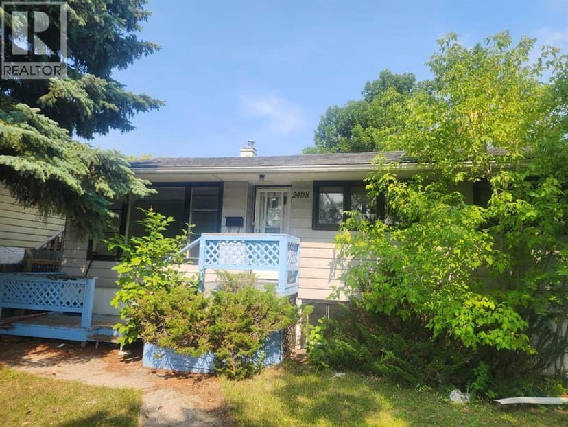 2408 23 Avenue SW, Calgary, photo 2