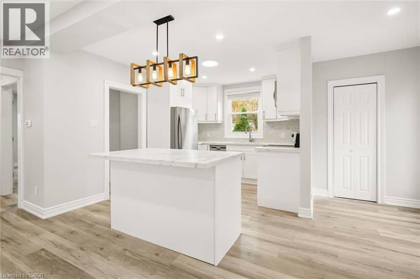 91 JACKSON Avenue, Kitchener, photo 3