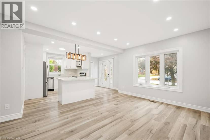91 JACKSON Avenue, Kitchener, photo 4
