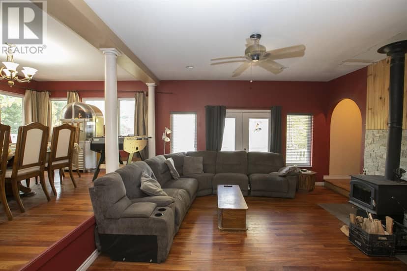 696 Lakeshore DR S, Dennis Township — photo 31 of 40