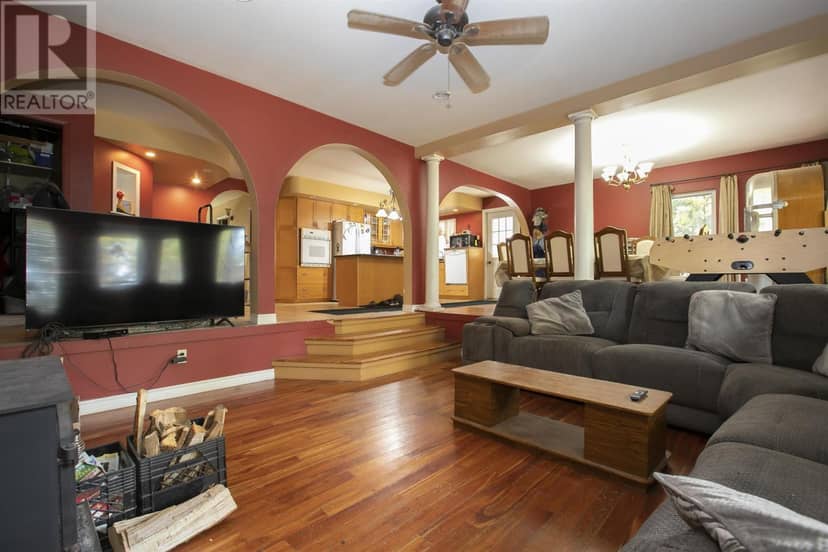 696 Lakeshore DR S, Dennis Township — photo 34 of 40