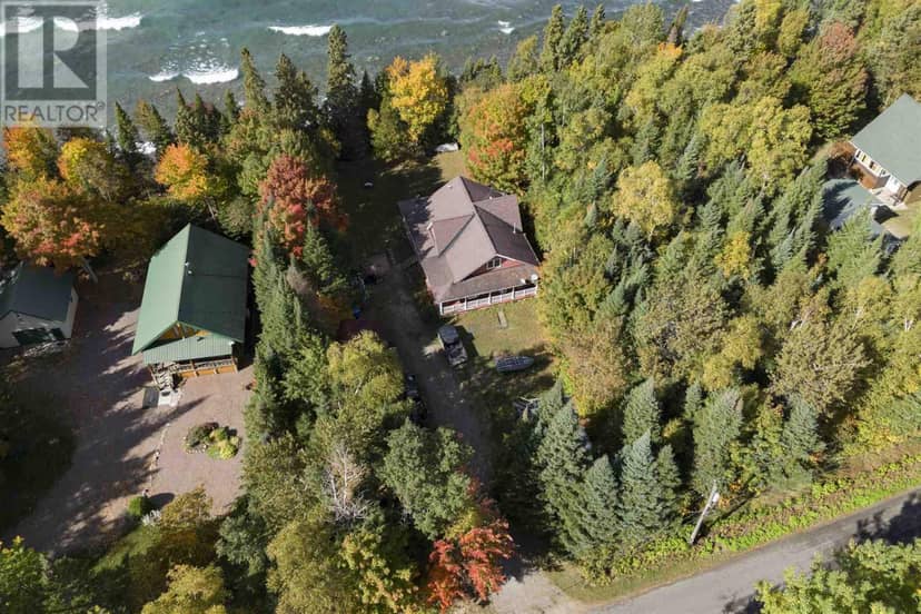 696 Lakeshore DR S, Dennis Township, Sault Ste. Marie, photo 5