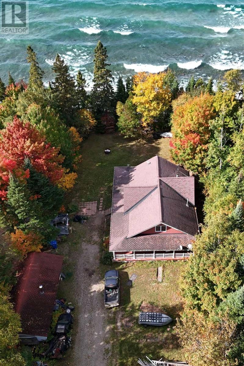696 Lakeshore DR S, Dennis Township, Sault Ste. Marie, photo 6