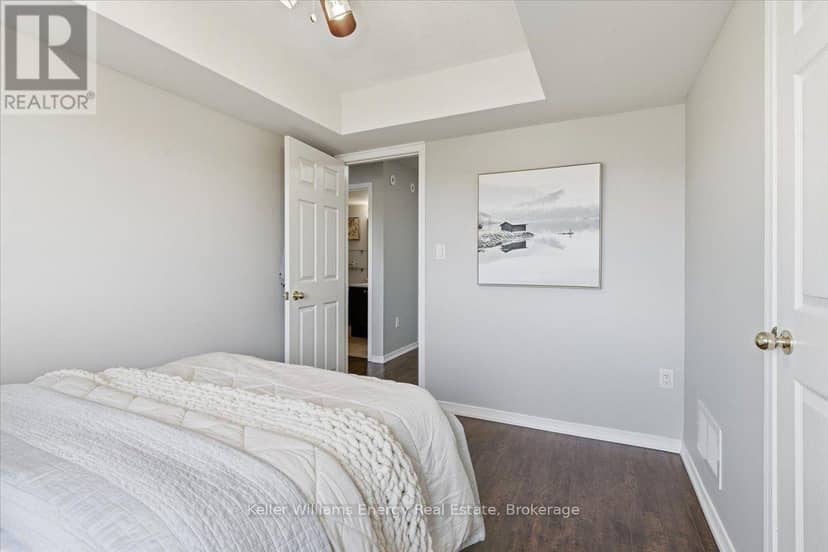 82 - 2237 Bur Oak Avenue — photo 22 of 40
