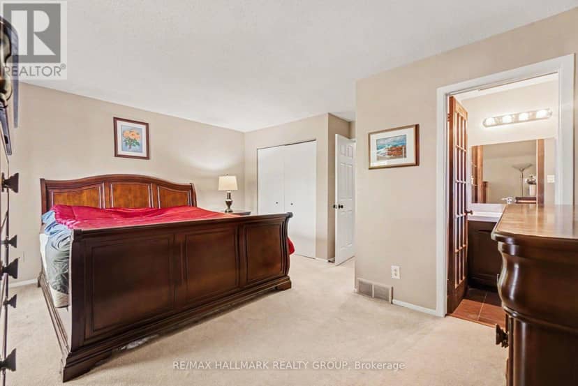96 Pheasant Run Drive — photo 15 of 33