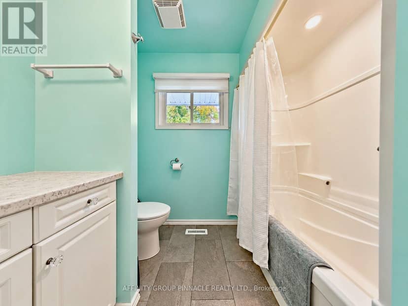 30 Cove Road — photo 15 of 40