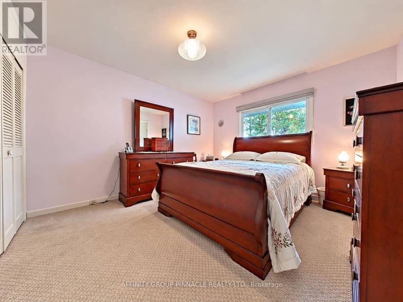 30 Cove Road — photo 17 of 40